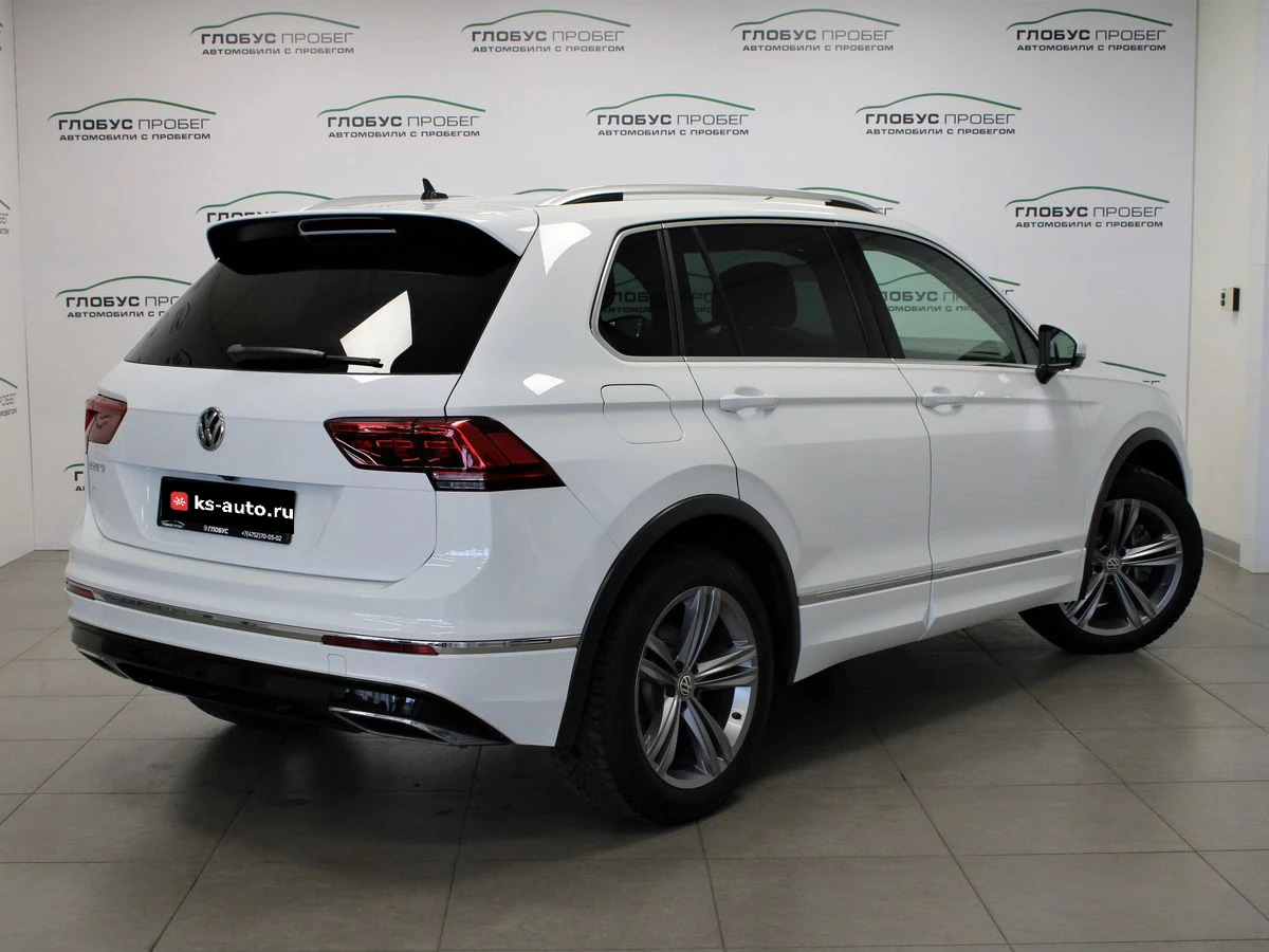 Volkswagen Tiguan, 2019г, передний привод, автомат