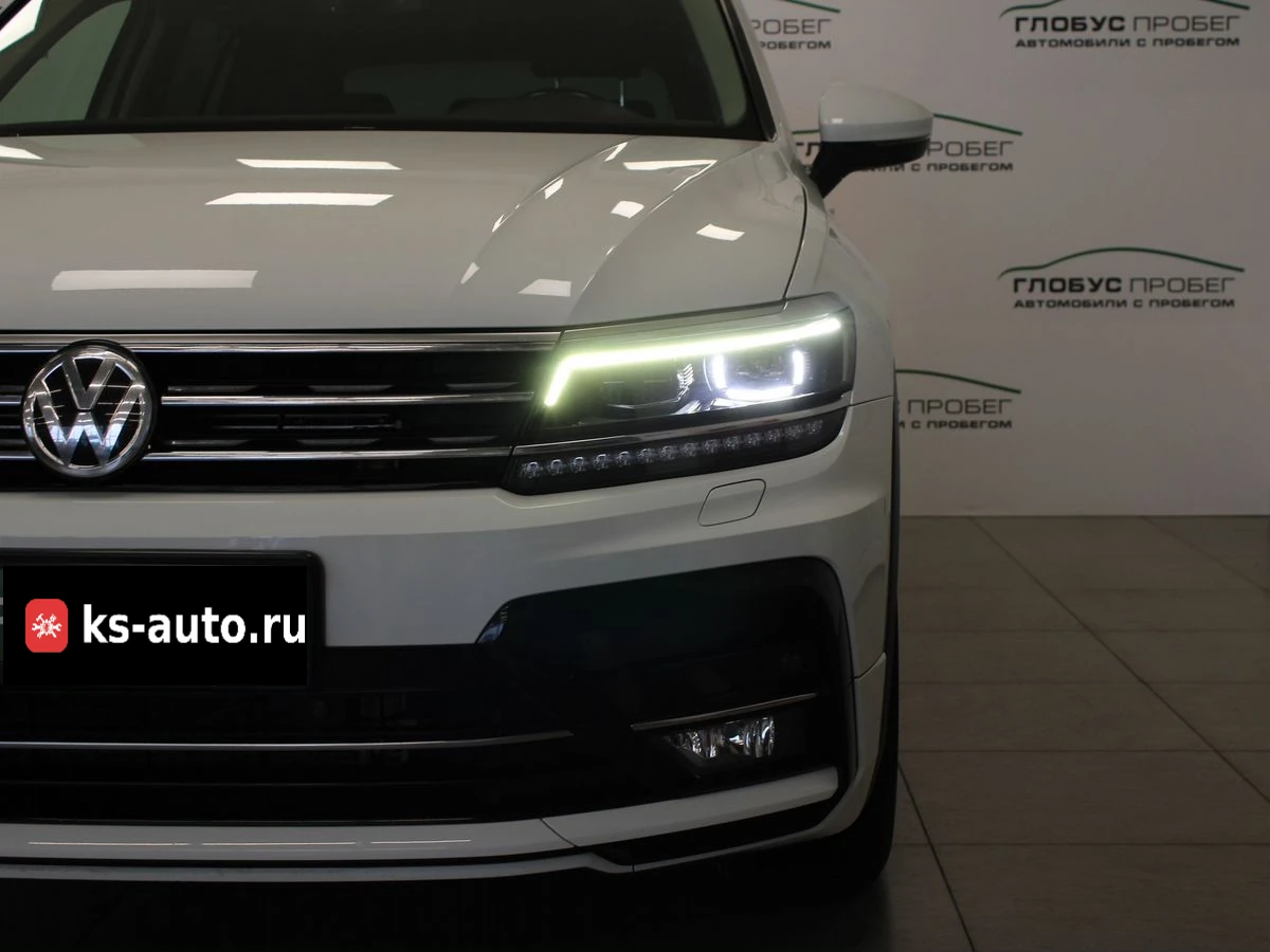 Volkswagen Tiguan, 2019г, передний привод, автомат