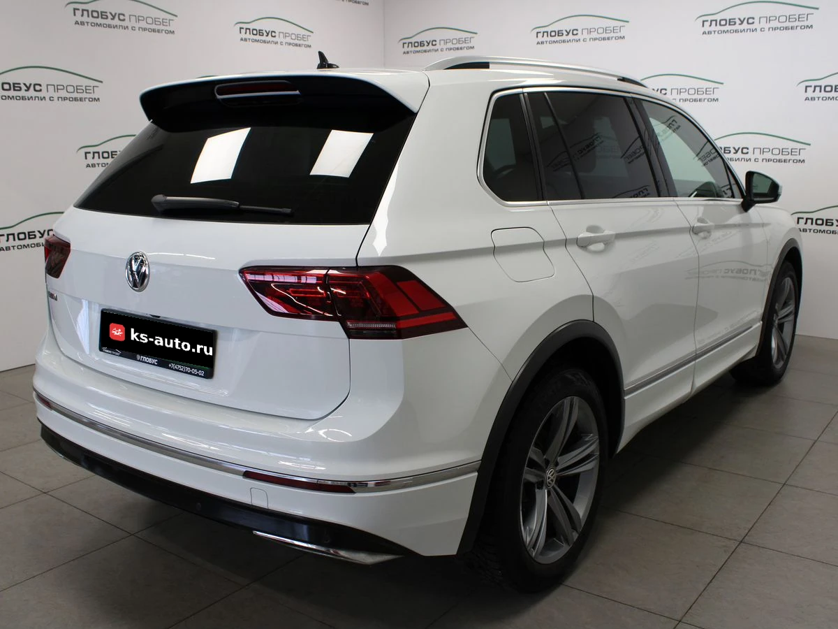 Volkswagen Tiguan, 2019г, передний привод, автомат