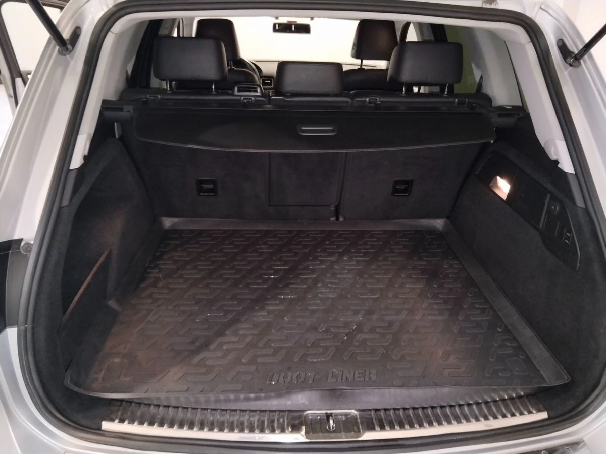 Volkswagen Touareg, 2013г, полный привод, автомат