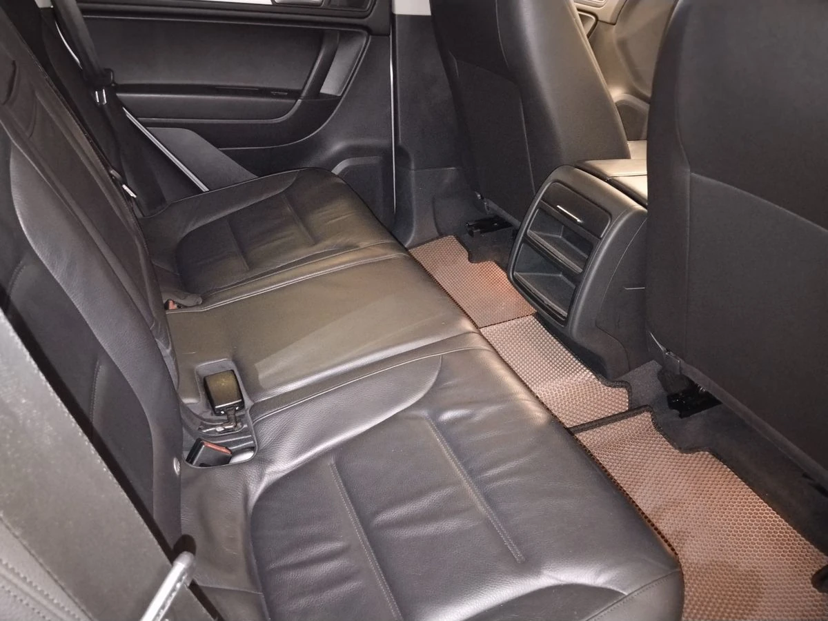 Volkswagen Touareg, 2013г, полный привод, автомат