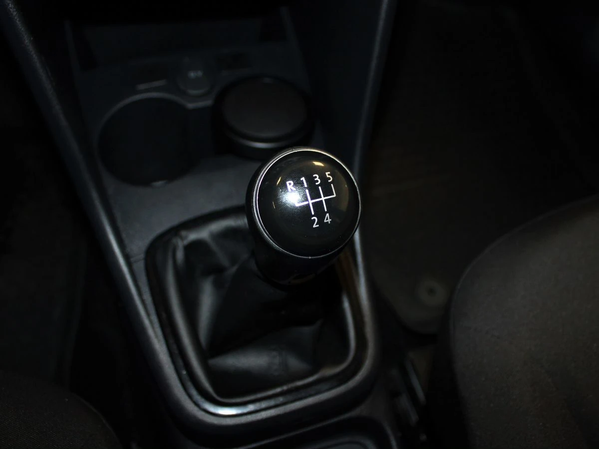 Volkswagen Polo, 2018г, передний привод, механика