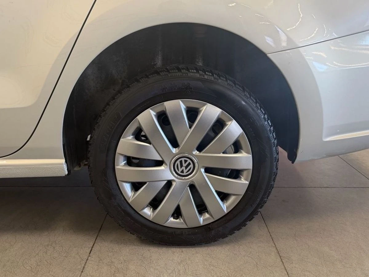 Volkswagen Polo, 2012г, передний привод, механика