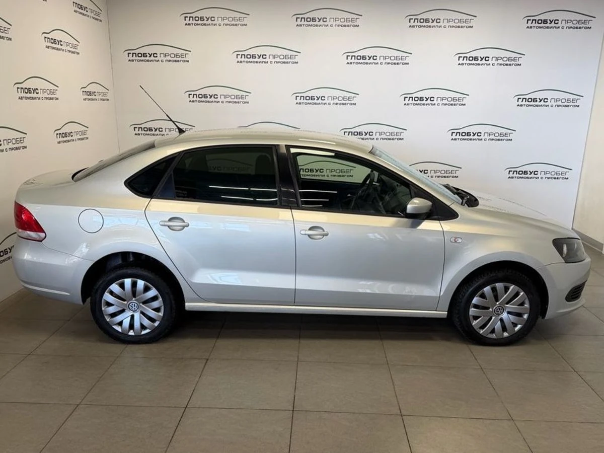 Volkswagen Polo, 2012г, передний привод, механика