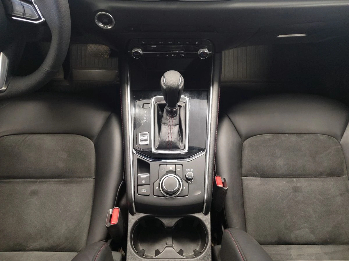 Mazda CX-5, 2021г, передний привод, автомат