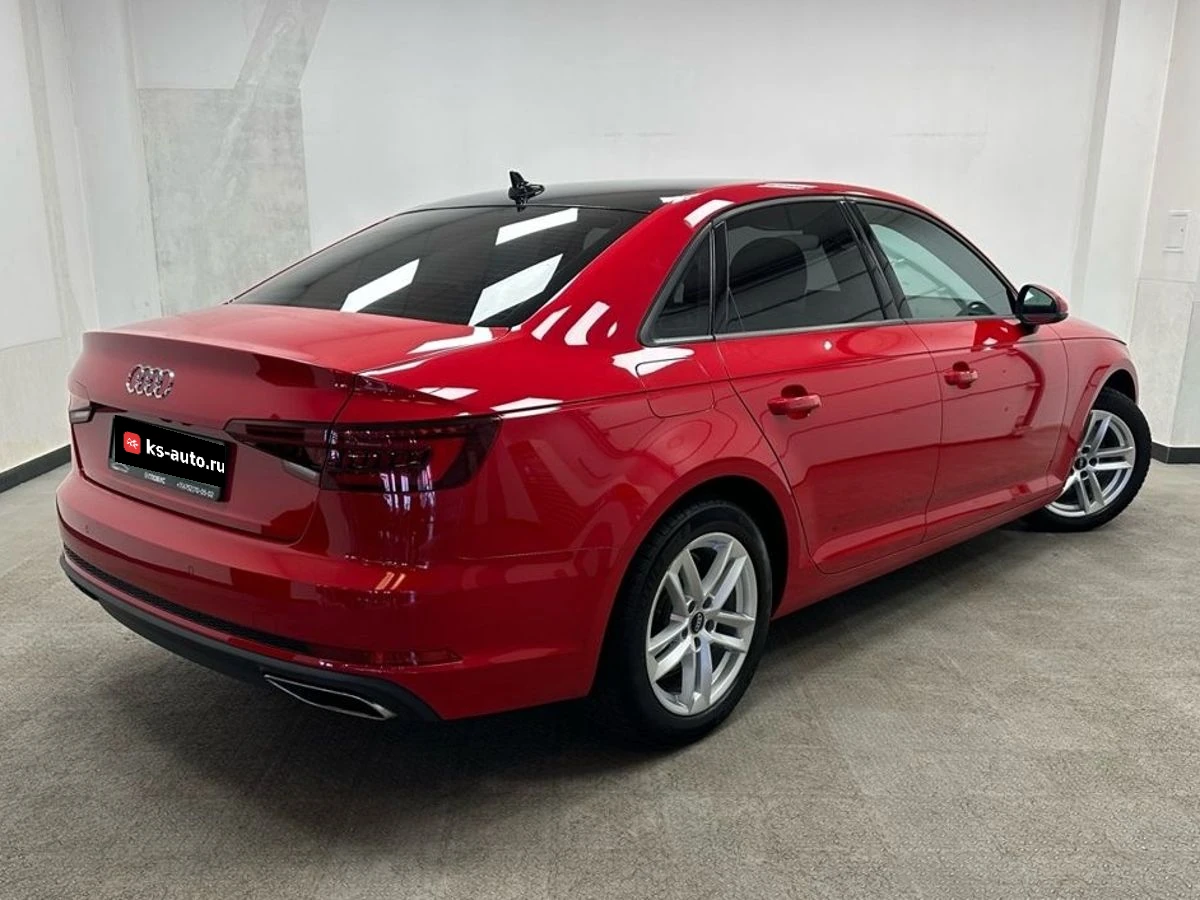 Audi A4, 2019г, передний привод, робот