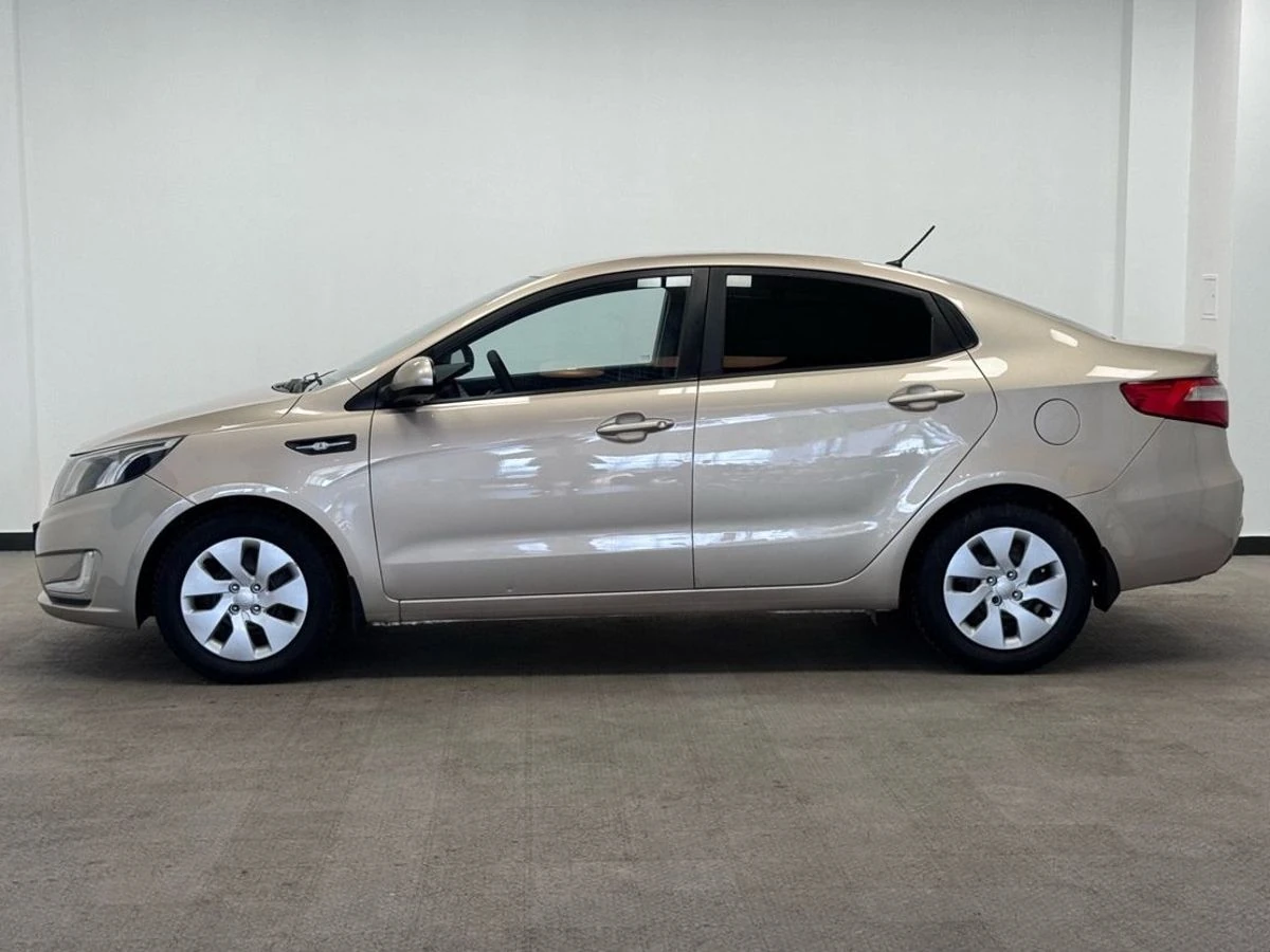 Kia Rio, 2013г, передний привод, механика
