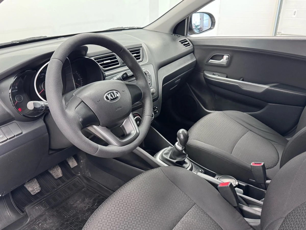 Kia Rio, 2013г, передний привод, механика