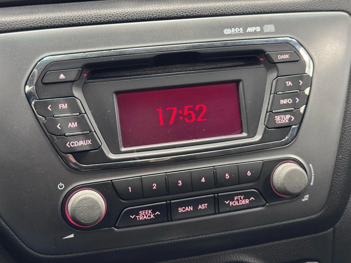 Kia Rio, 2013г, передний привод, механика