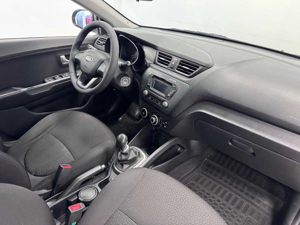 Kia Rio, 2013г, передний привод, механика