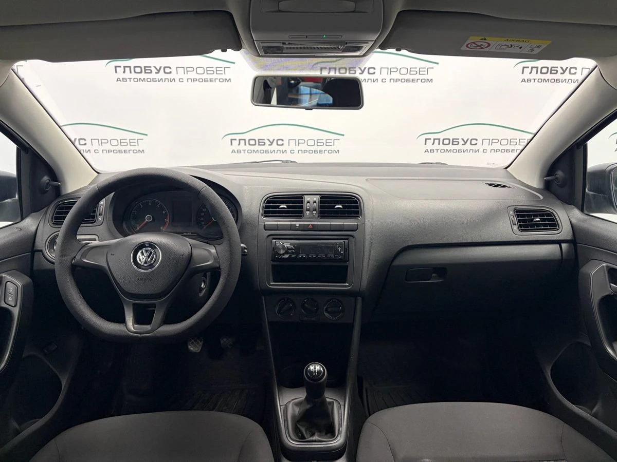 Volkswagen Polo, 2020г, передний привод, механика