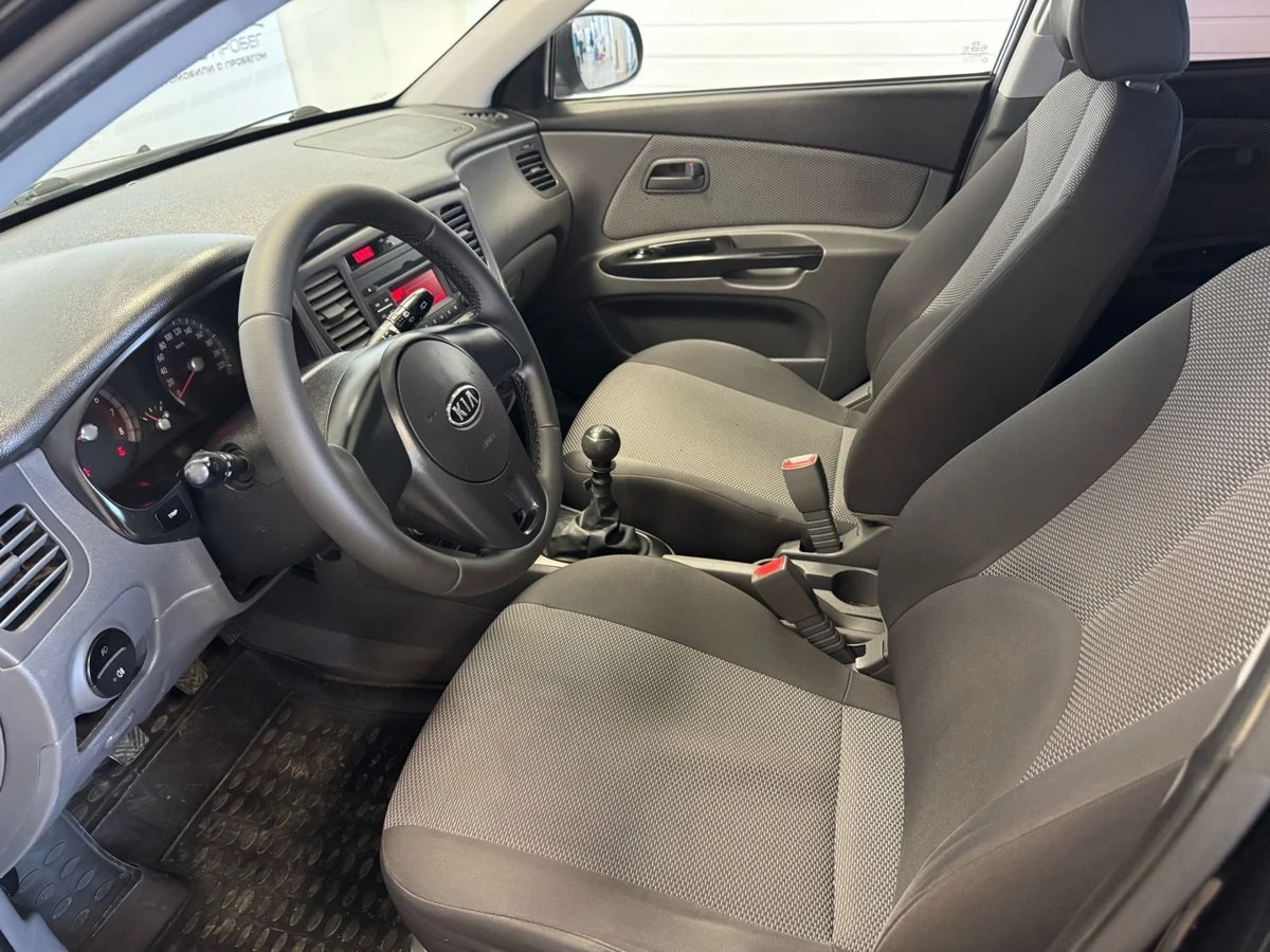 Kia Rio, 2010г, передний привод, механика