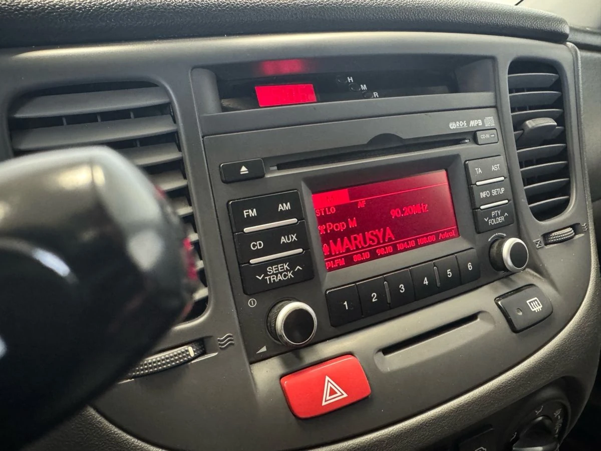 Kia Rio, 2010г, передний привод, механика