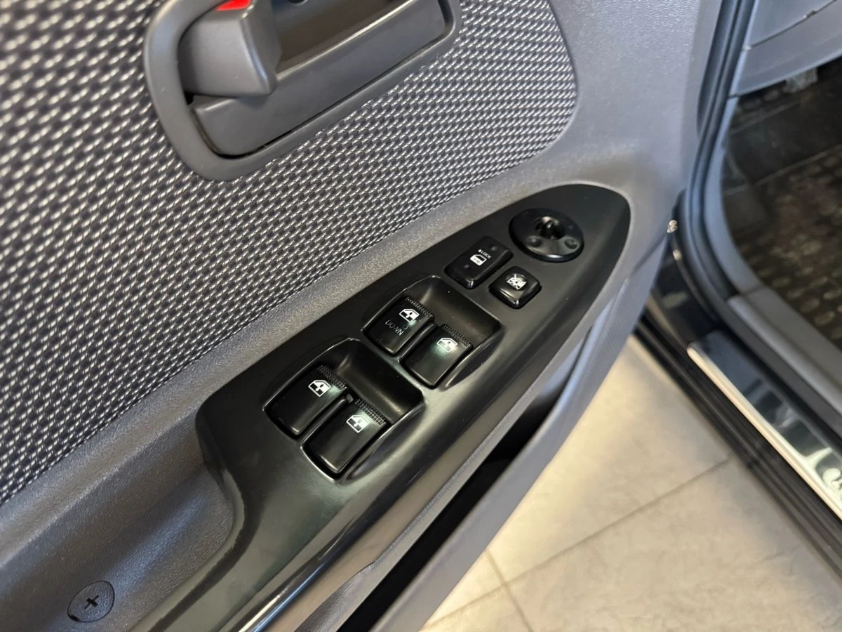 Kia Rio, 2010г, передний привод, механика