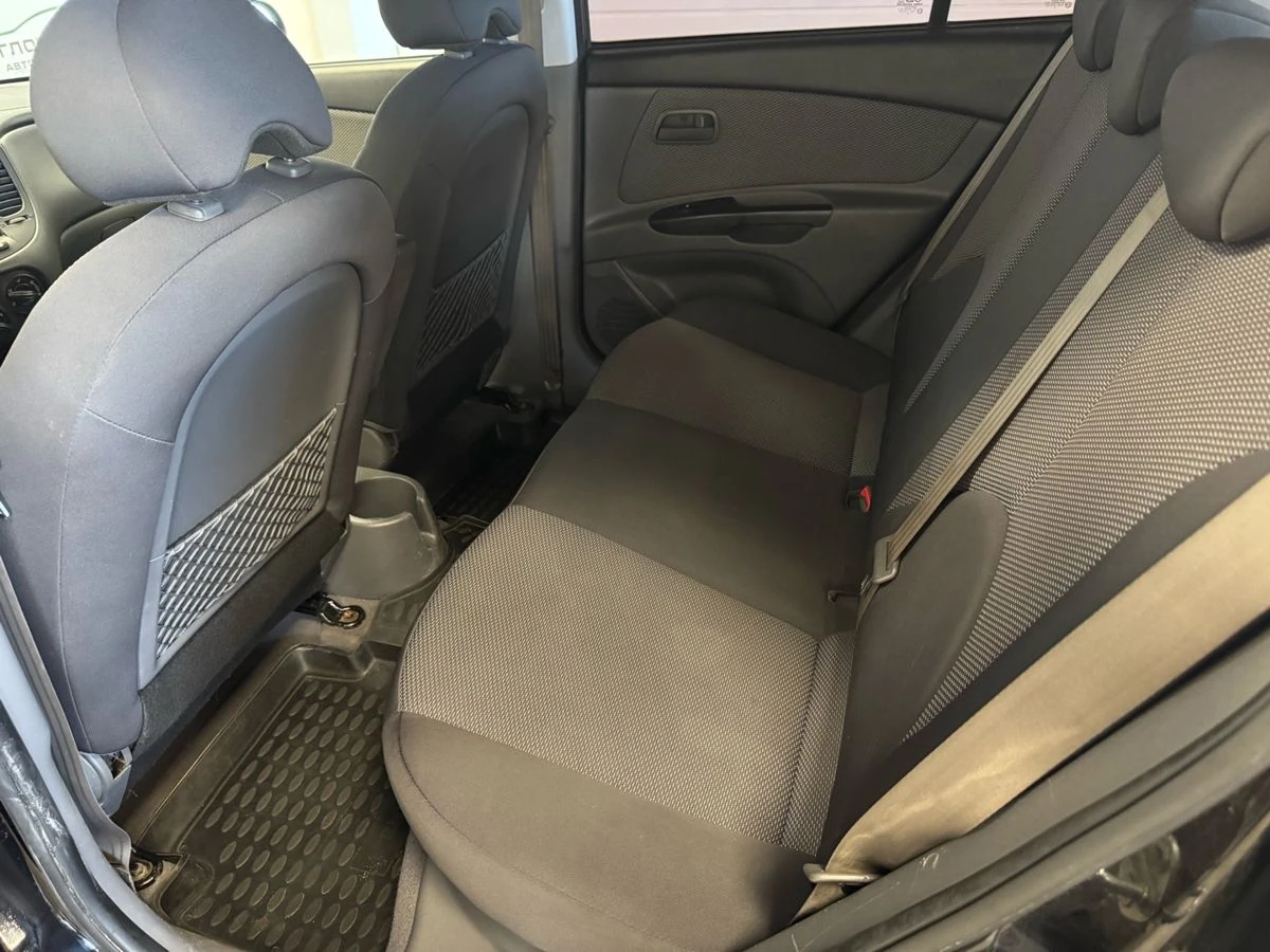 Kia Rio, 2010г, передний привод, механика