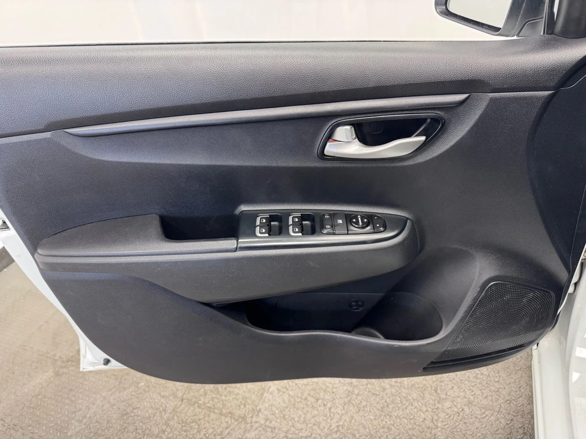 Kia Rio, 2017г, передний привод, автомат