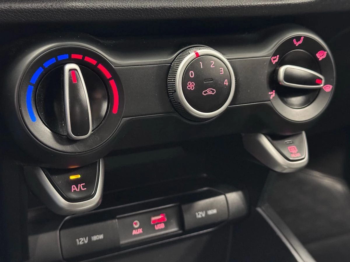 Kia Rio, 2017г, передний привод, автомат