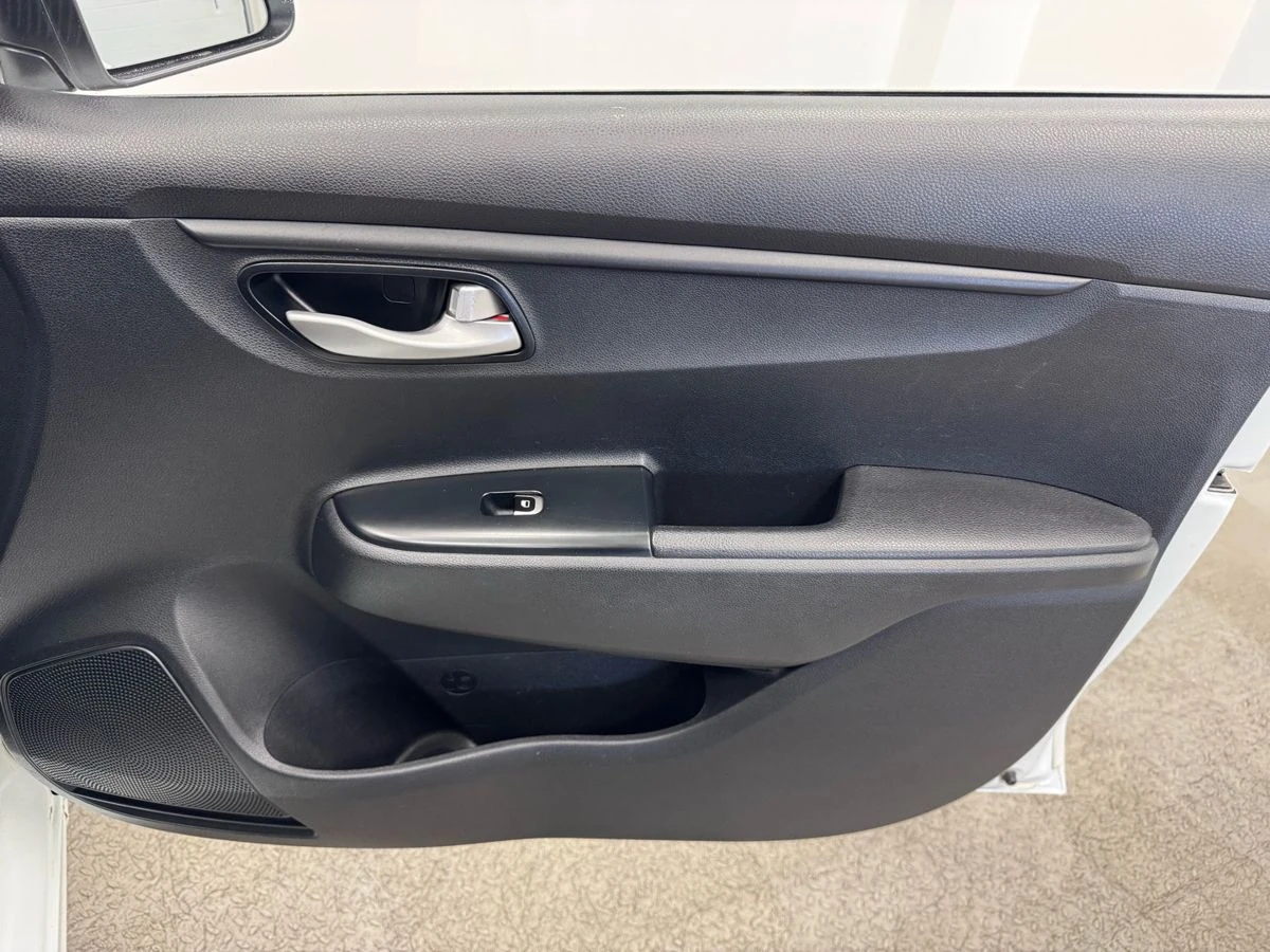 Kia Rio, 2017г, передний привод, автомат