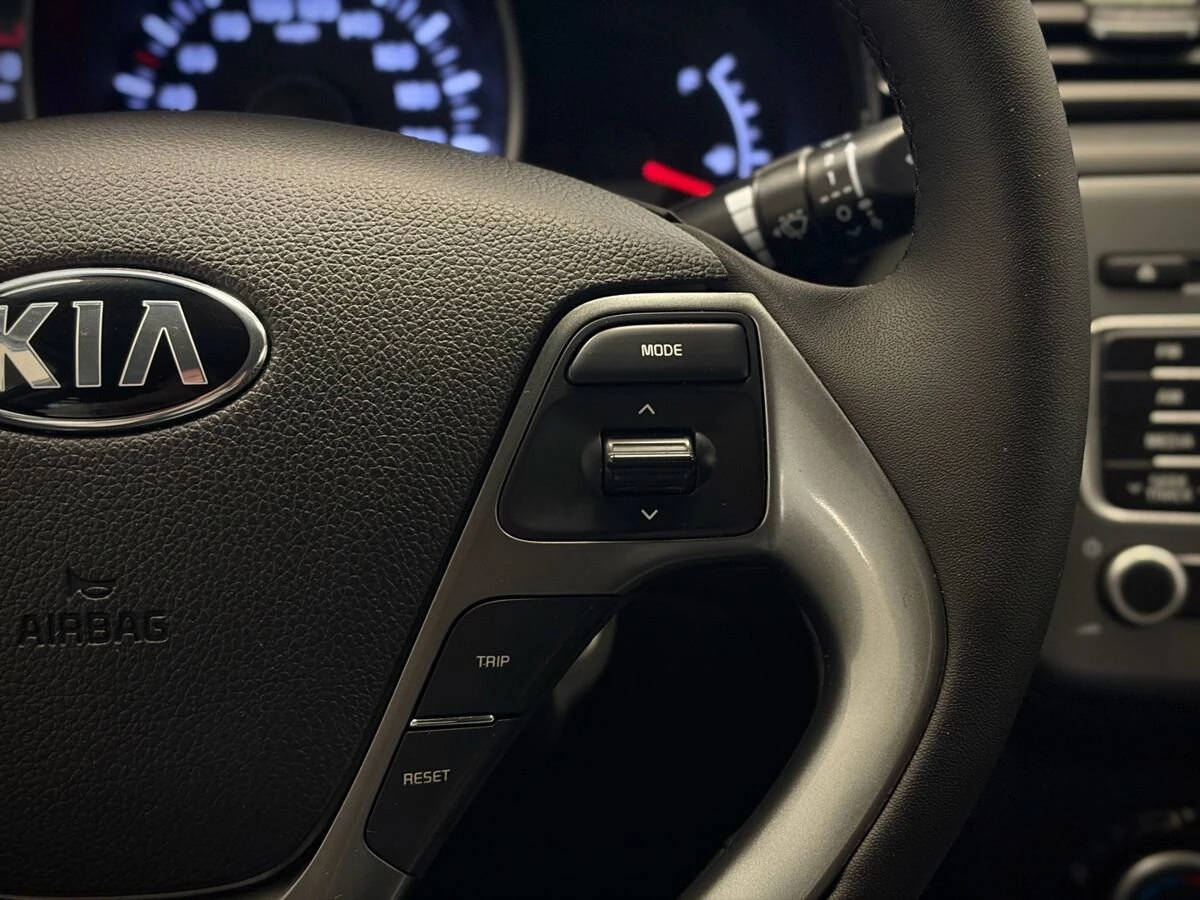 Kia Rio, 2017г, передний привод, механика