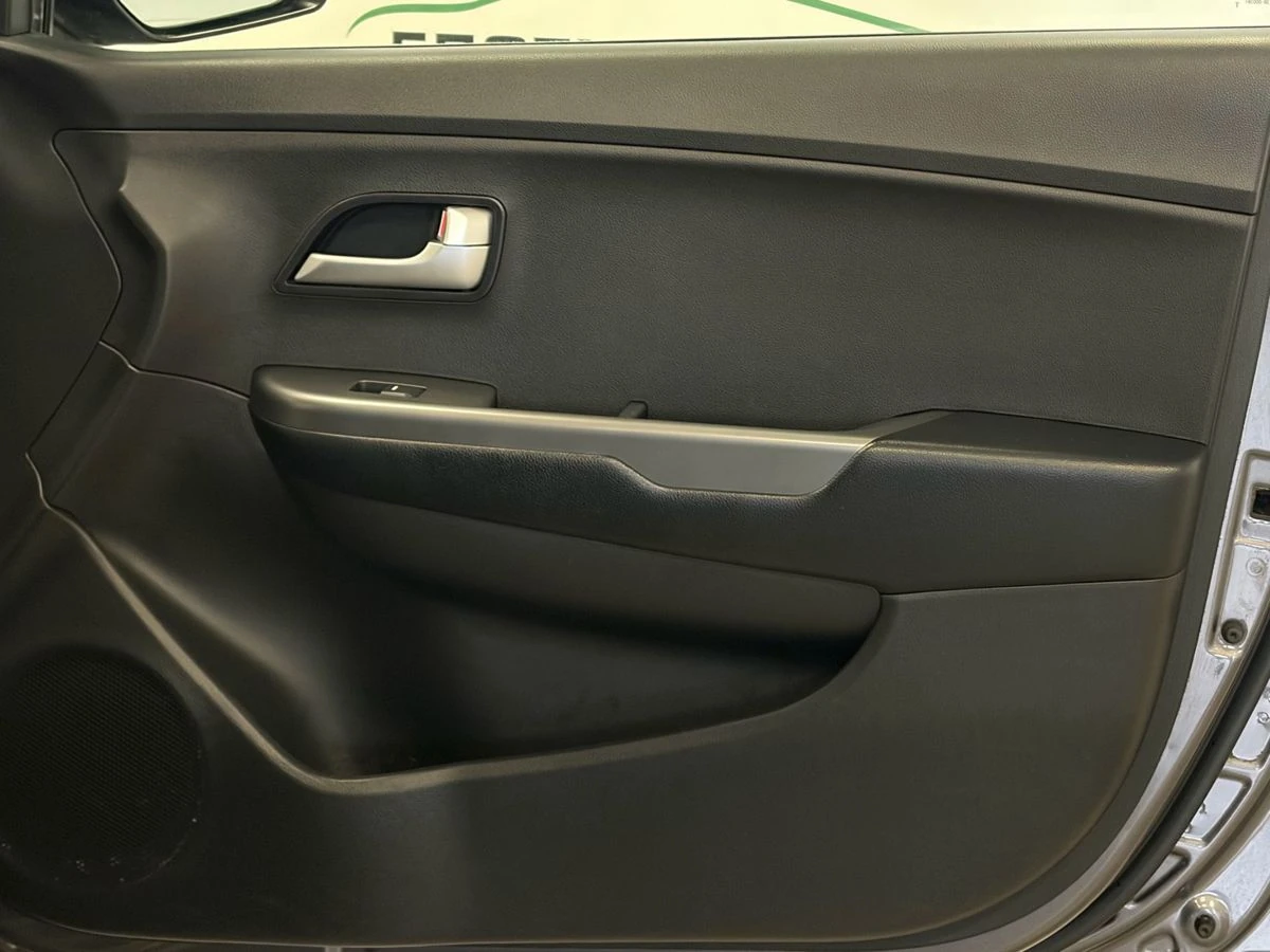 Kia Rio, 2017г, передний привод, механика