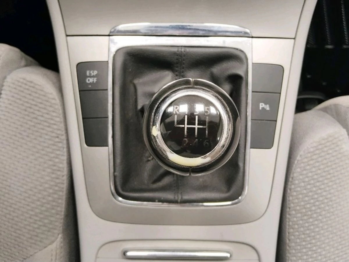 Volkswagen Passat, 2007г, передний привод, механика