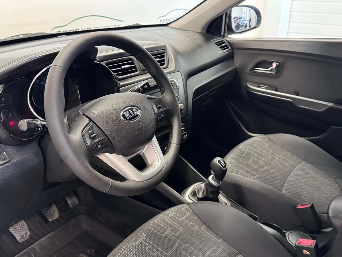 Kia Rio, 2013г, передний привод, механика