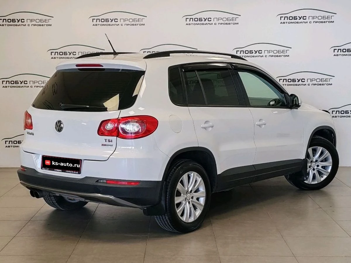 Volkswagen Tiguan, 2009г, полный привод, механика