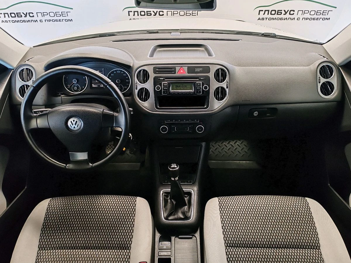 Volkswagen Tiguan, 2009г, полный привод, механика