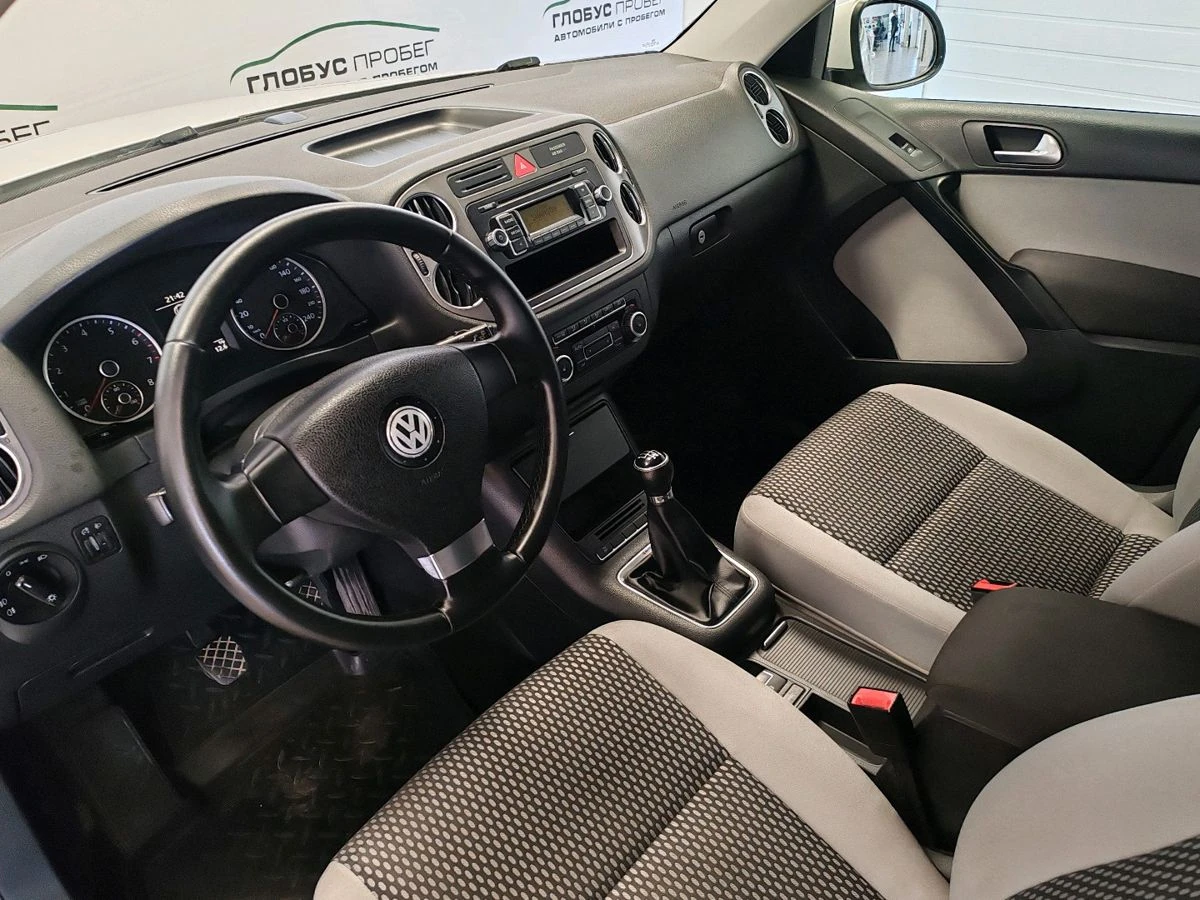 Volkswagen Tiguan, 2009г, полный привод, механика