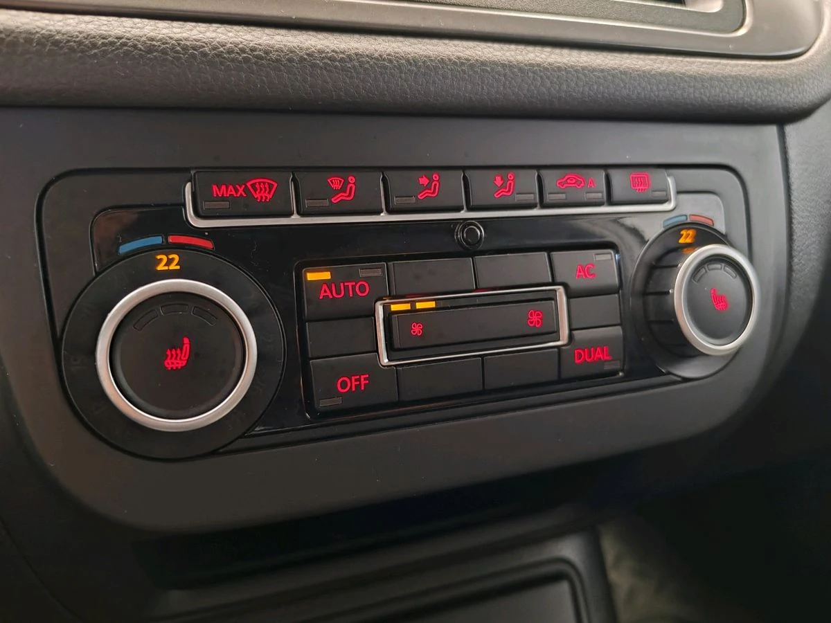 Volkswagen Tiguan, 2009г, полный привод, механика