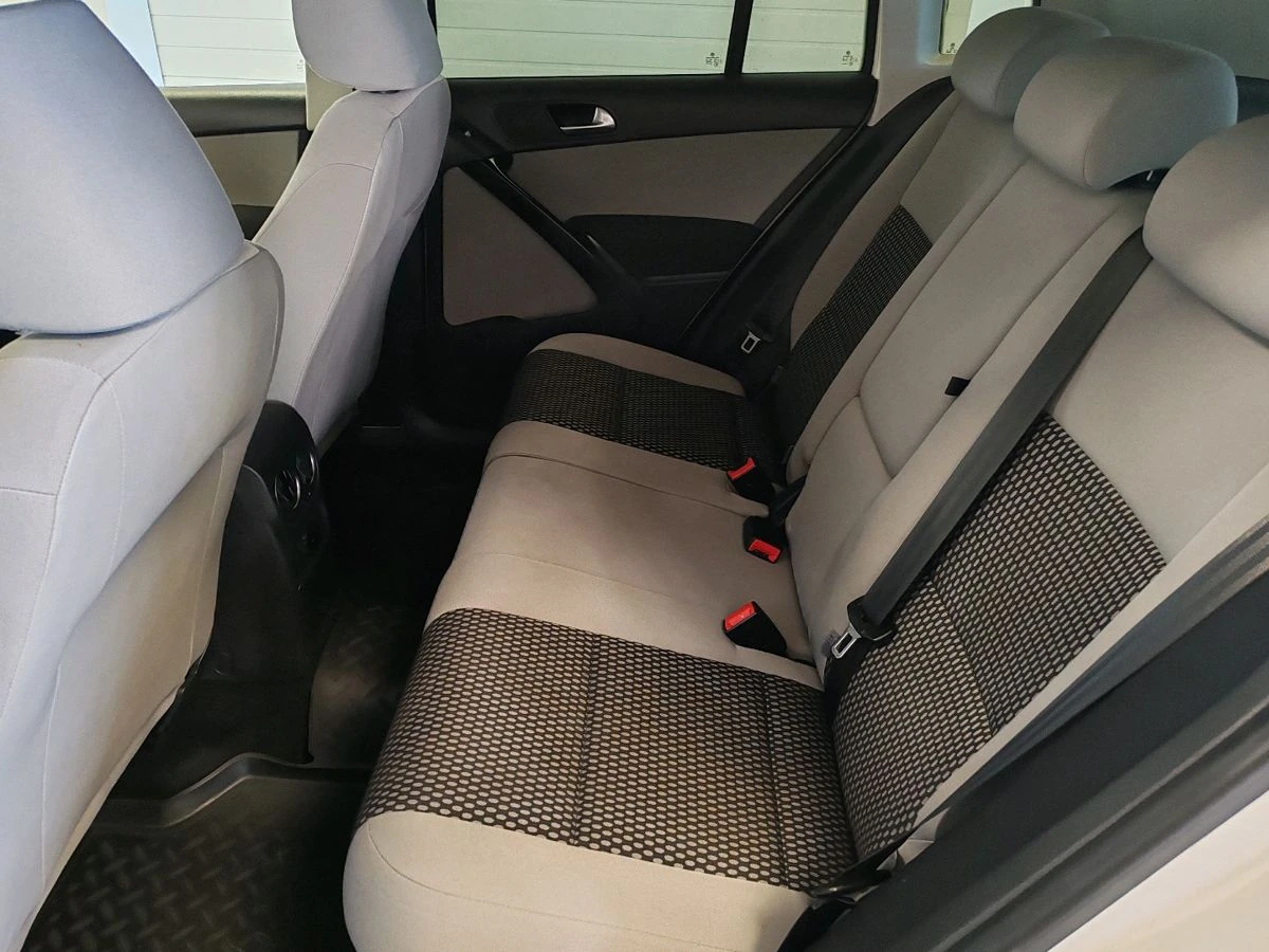 Volkswagen Tiguan, 2009г, полный привод, механика