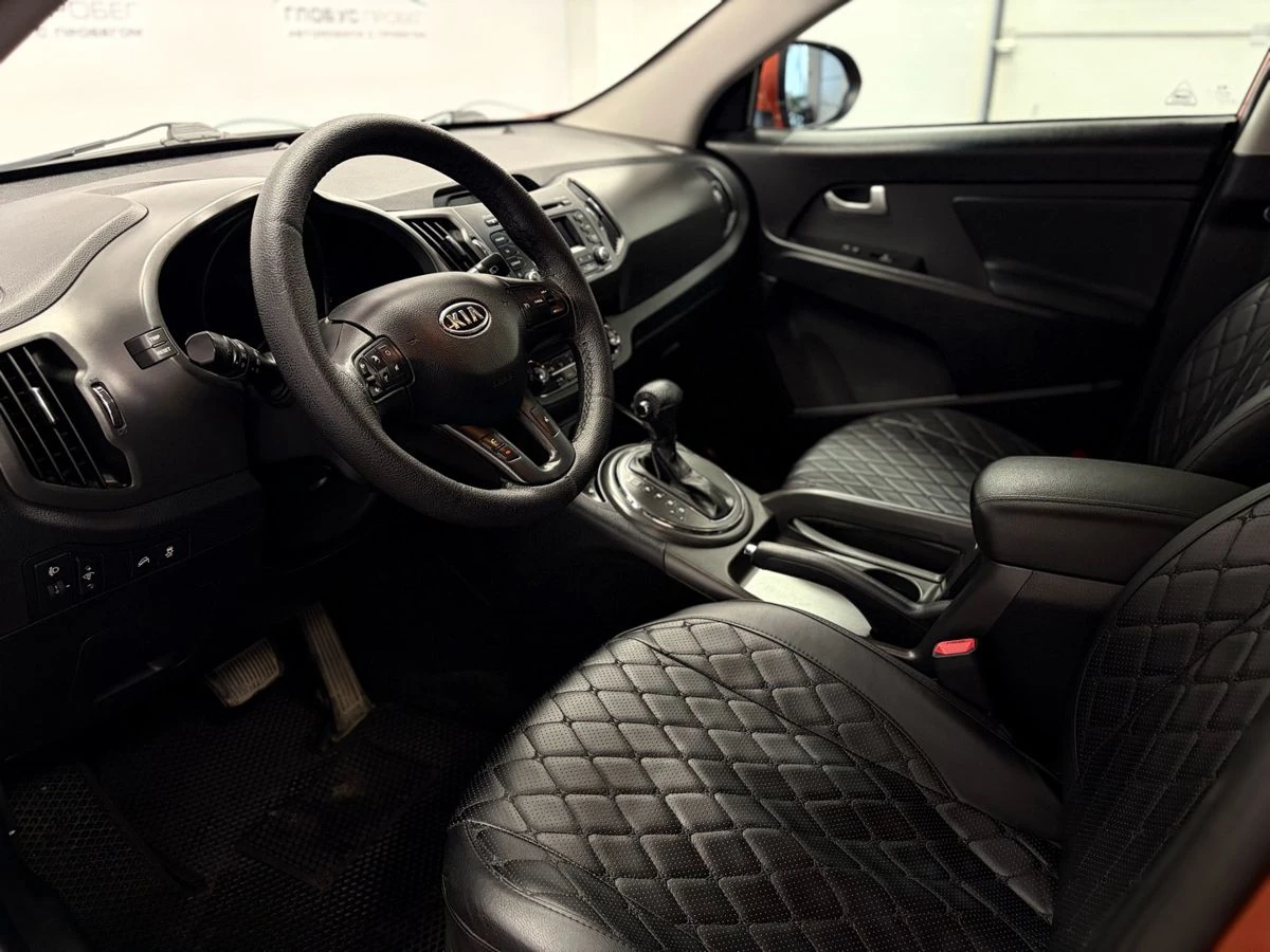 Kia Sportage, 2011г, передний привод, автомат