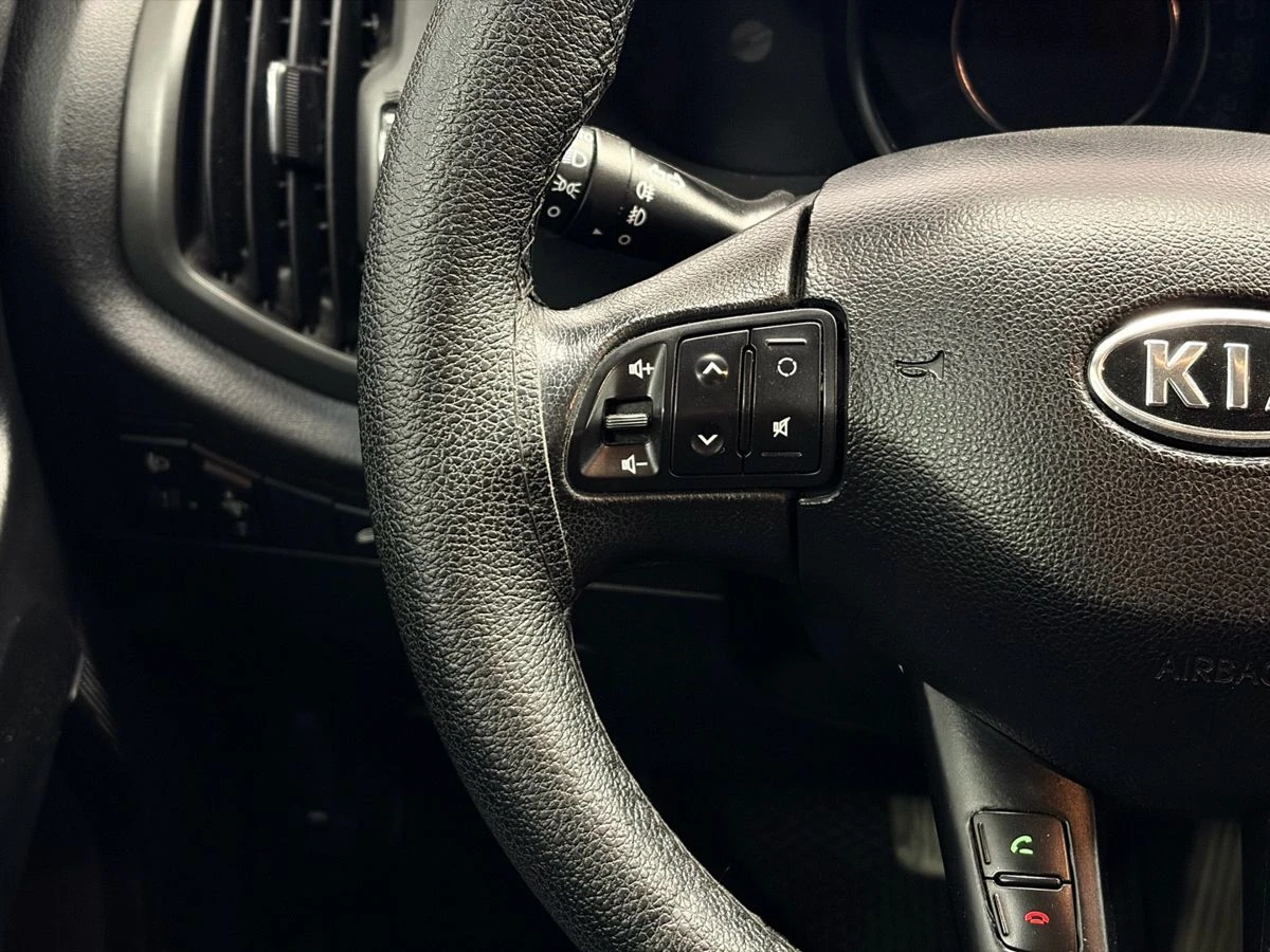 Kia Sportage, 2011г, передний привод, автомат