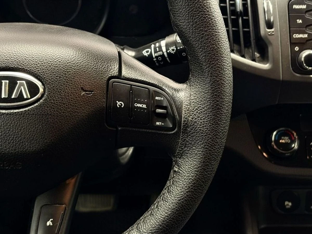 Kia Sportage, 2011г, передний привод, автомат