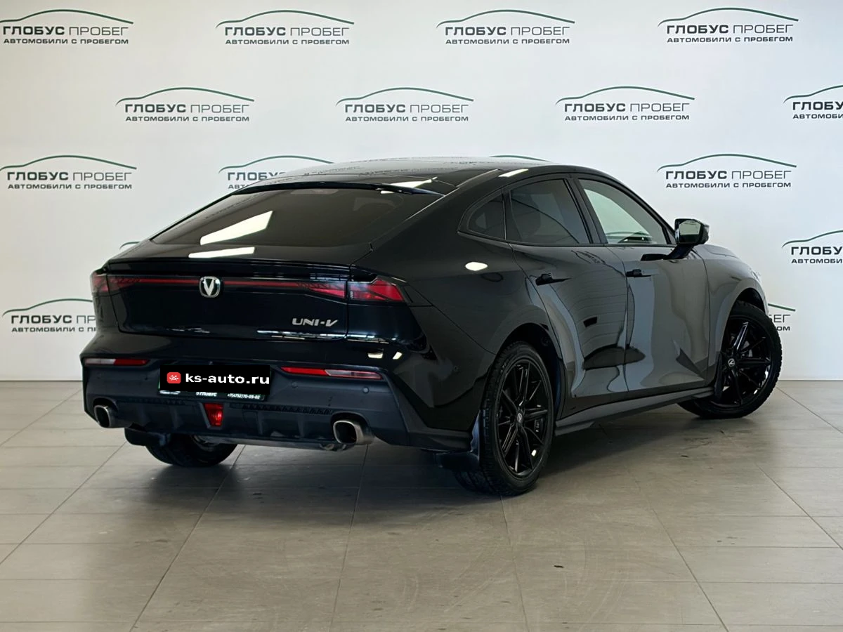 Changan UNI-V, 2023г, передний привод, автомат