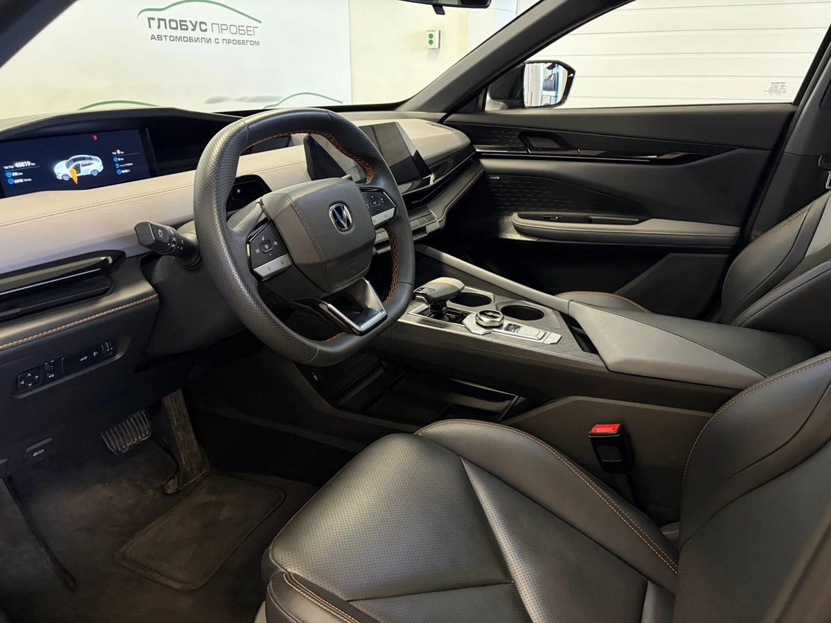 Changan UNI-V, 2023г, передний привод, автомат