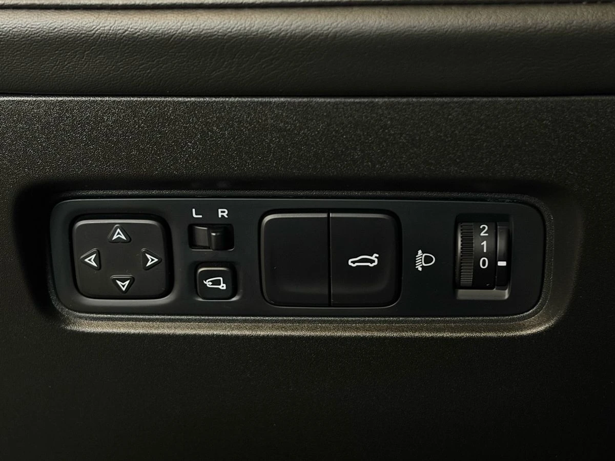 Changan UNI-V, 2023г, передний привод, автомат