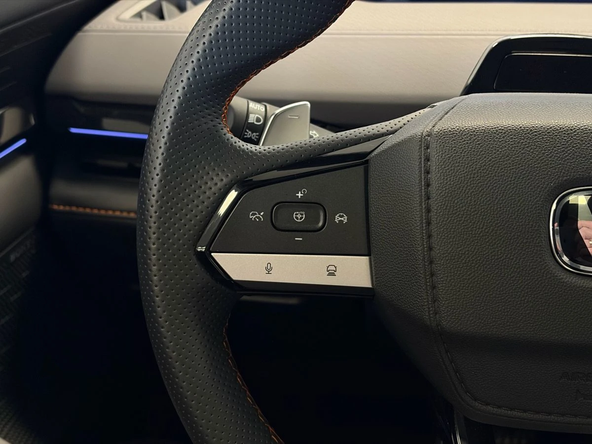 Changan UNI-V, 2023г, передний привод, автомат