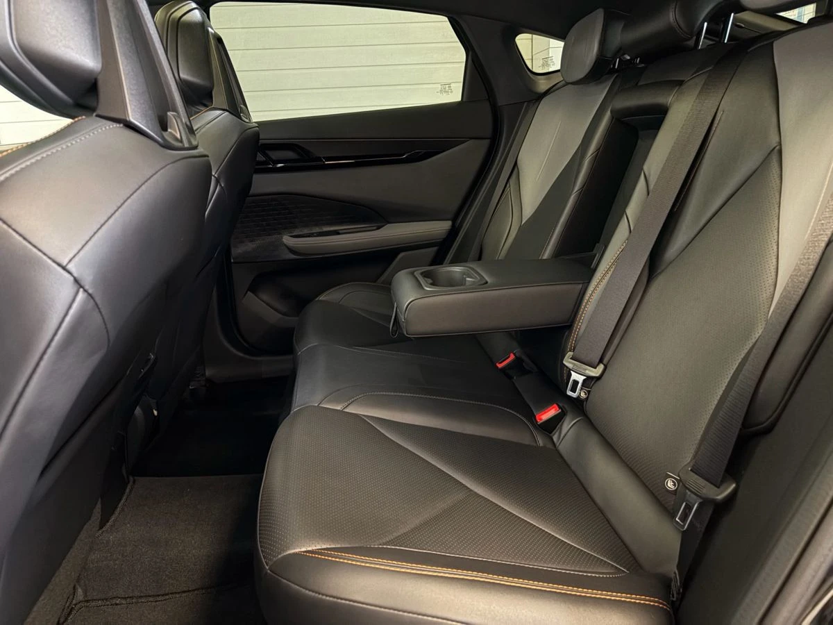 Changan UNI-V, 2023г, передний привод, автомат