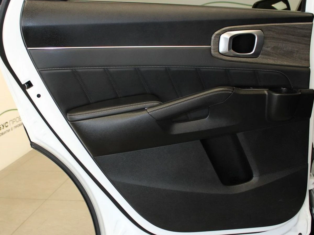 Kia Sorento, 2022г, полный привод, автомат