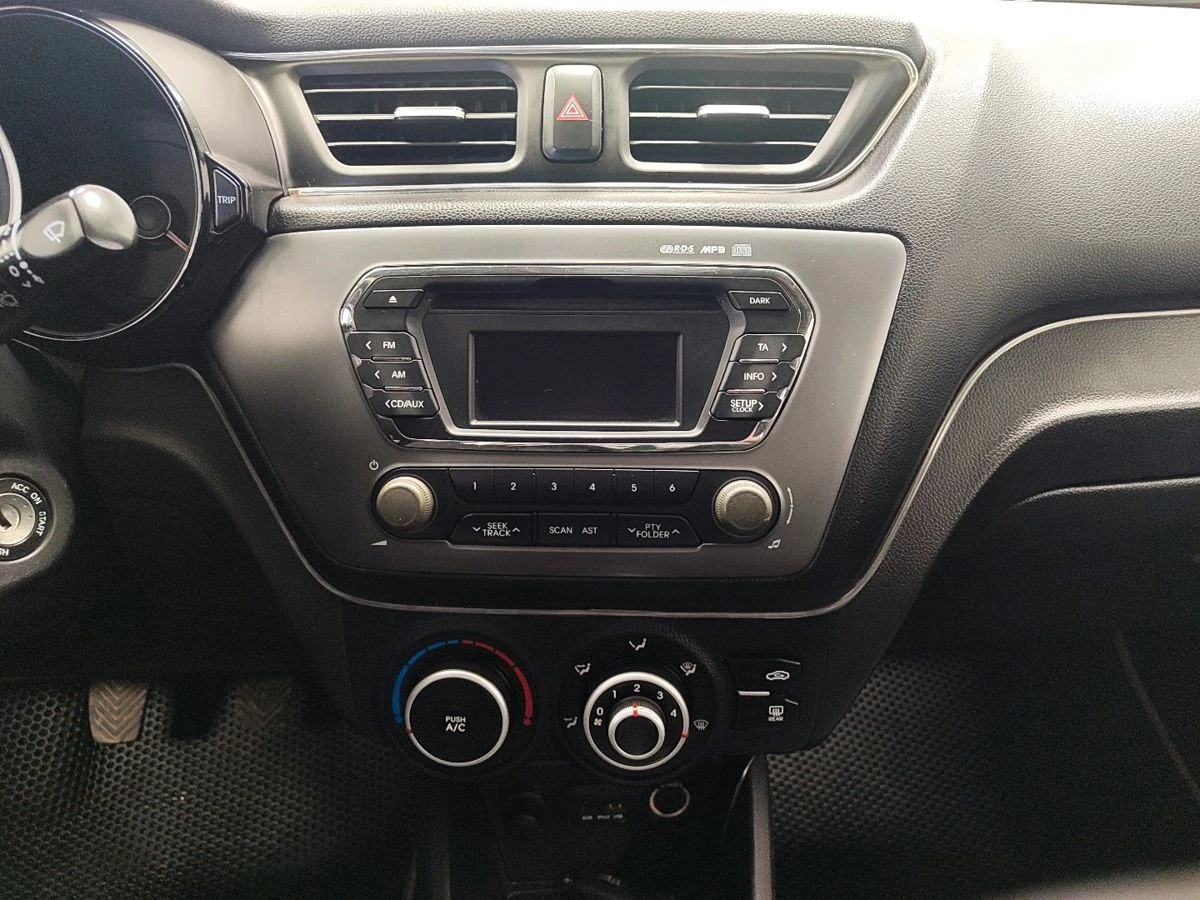 Kia Rio, 2013г, передний привод, механика
