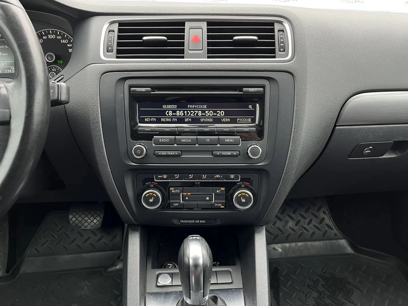 Volkswagen Jetta, 2012г, передний привод, автомат