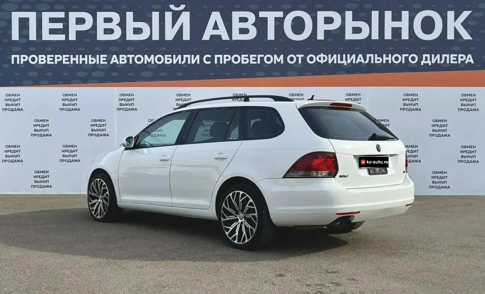 Volkswagen Golf, 2011г, передний привод, робот