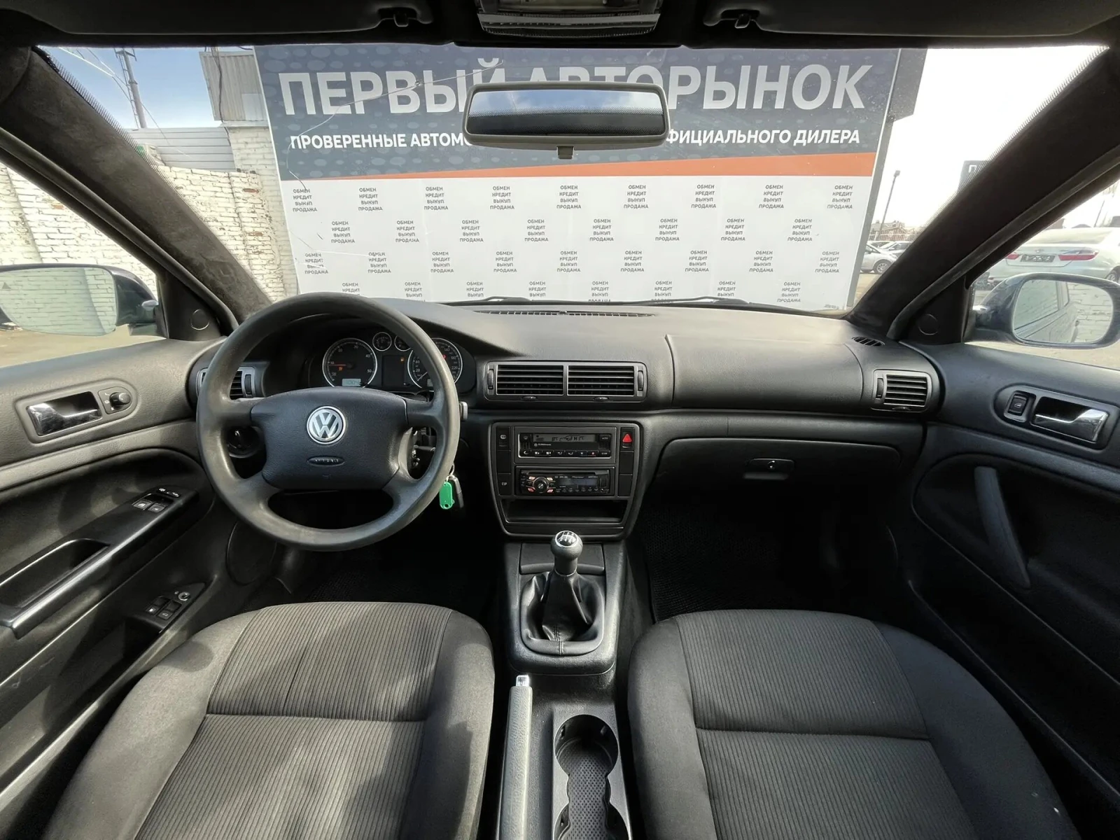 Volkswagen Passat, 2001г, передний привод, механика