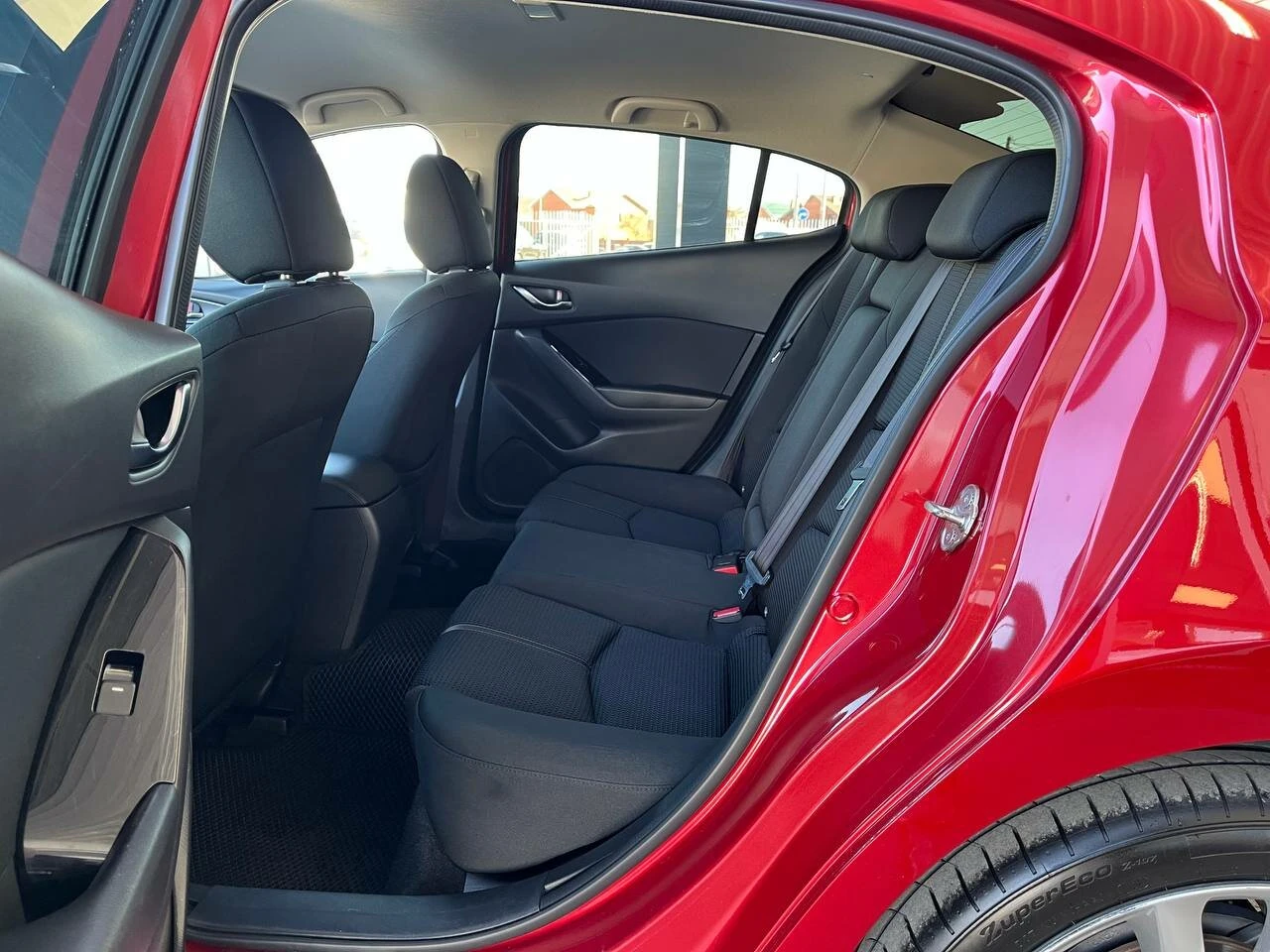 Mazda 3, 2019г, передний привод, автомат