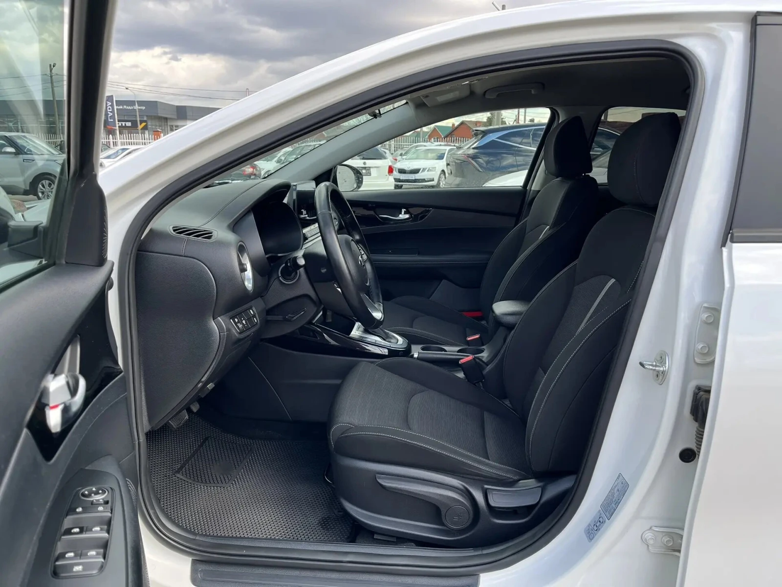 Kia Cerato, 2020г, передний привод, автомат