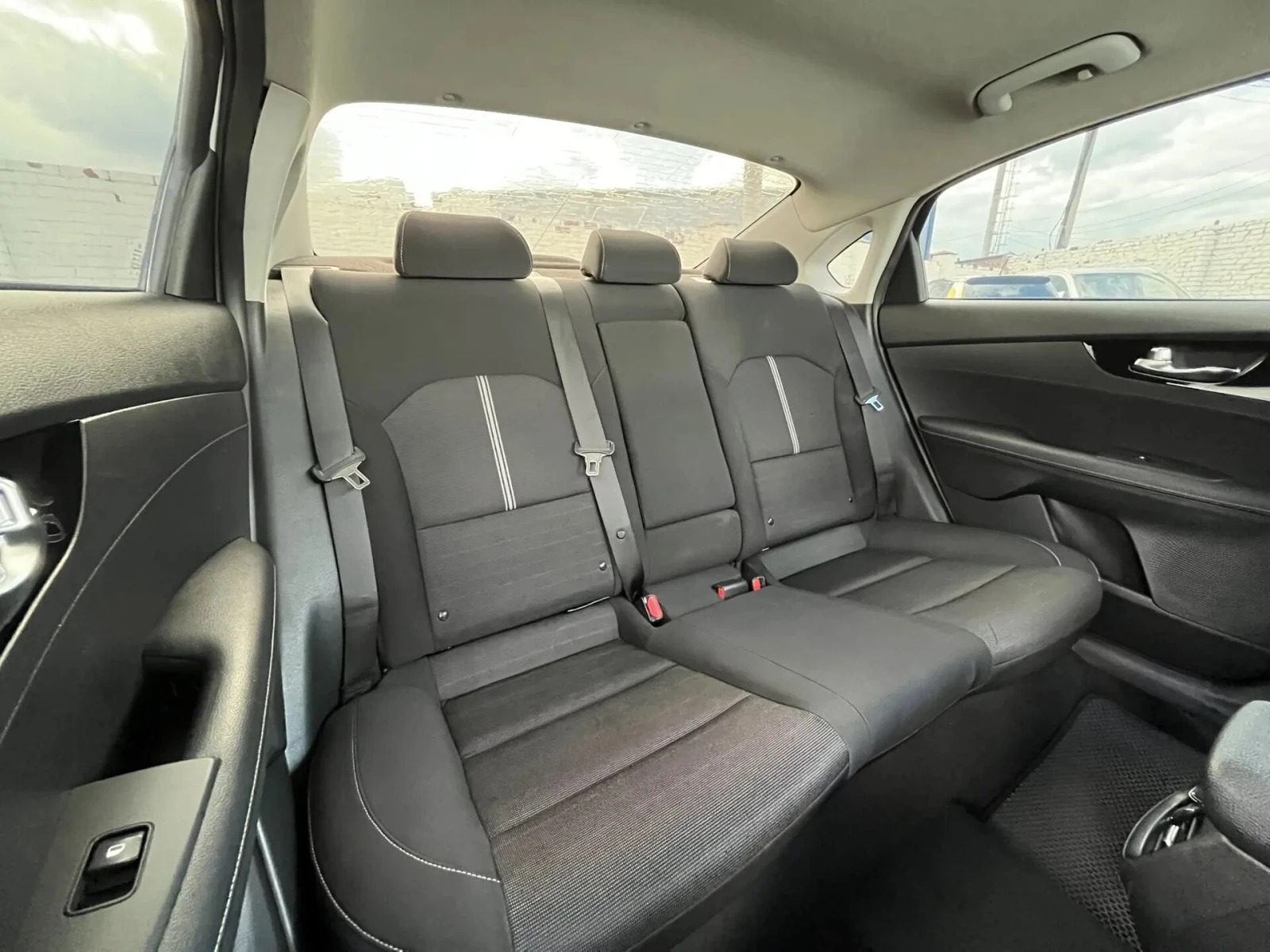 Kia Cerato, 2020г, передний привод, автомат