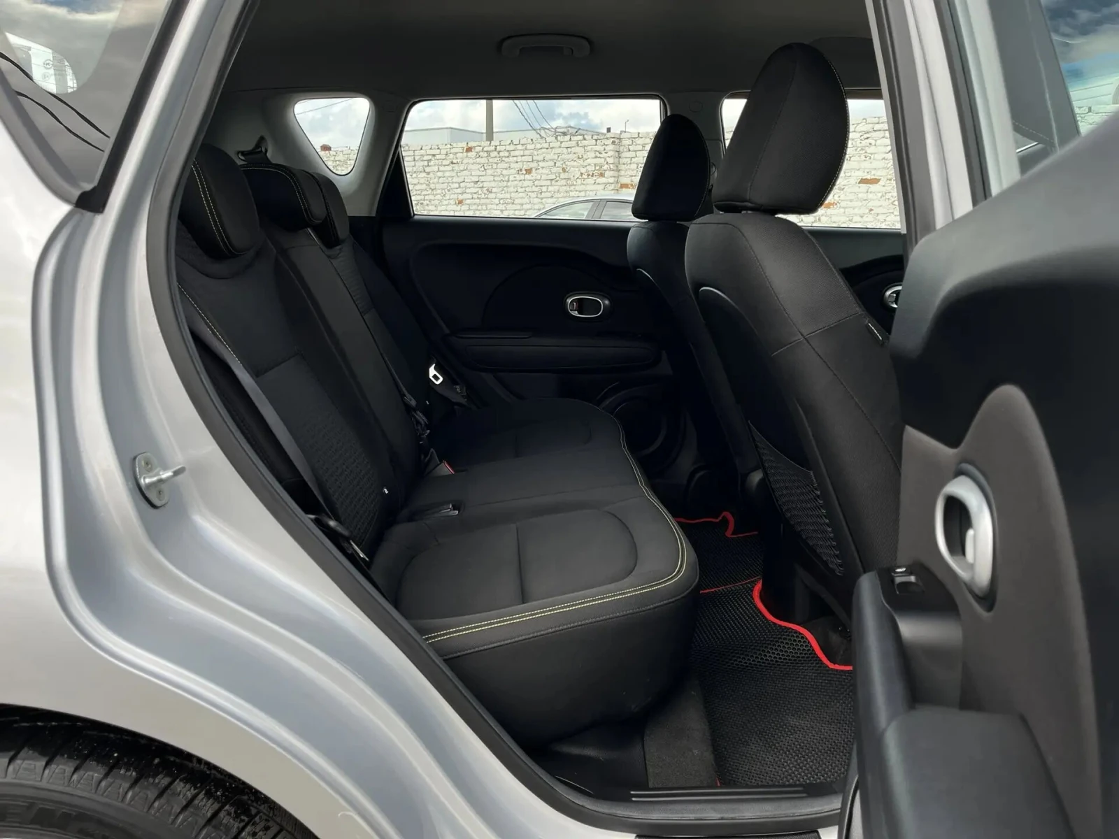 Kia Soul, 2015г, передний привод, автомат
