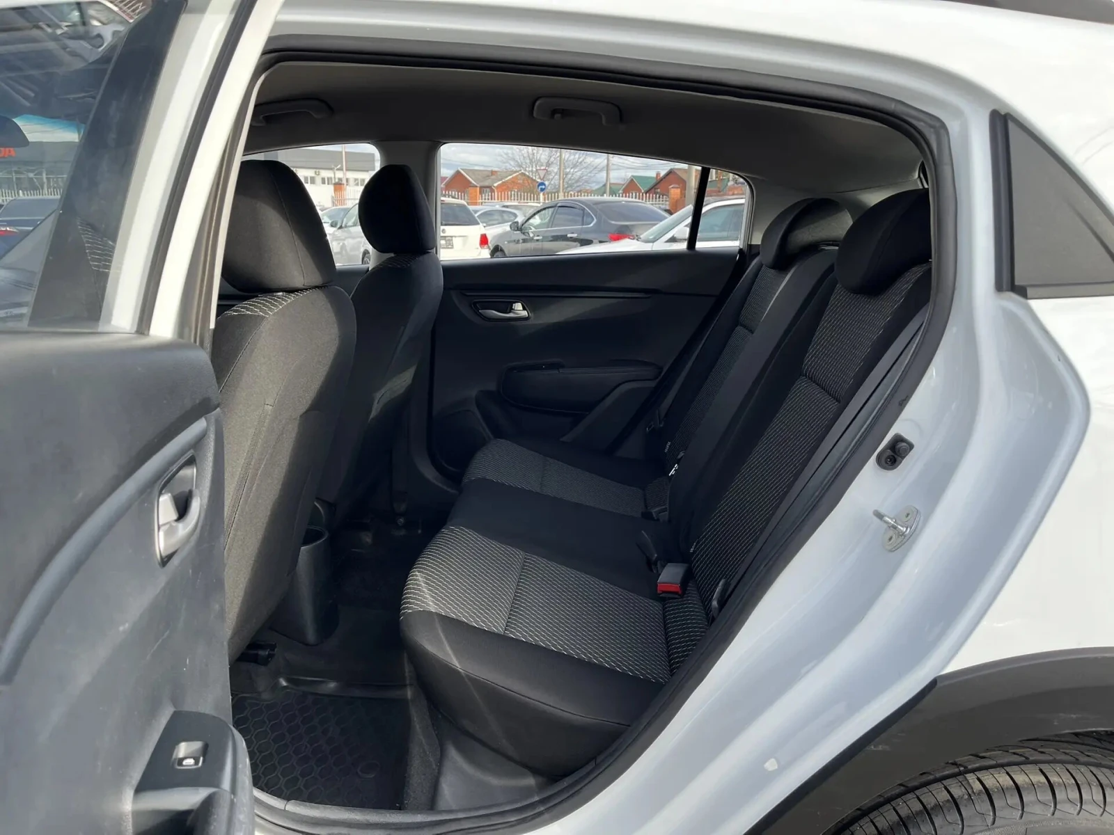 Kia Rio, 2019г, передний привод, автомат