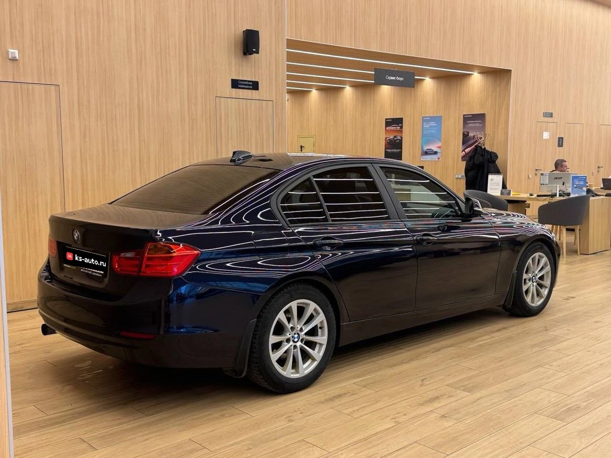 BMW 3 серии, 2012г, задний привод, автомат